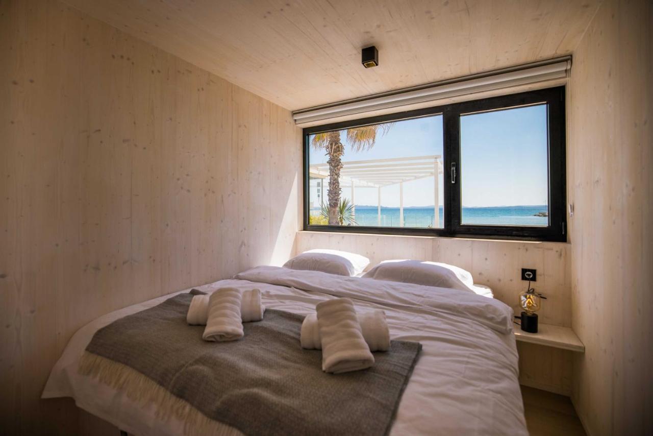 Arcadia Eco-Luxe Mobile Homes With Infinity Pool By Oiko Collection 普利拉卡 外观 照片