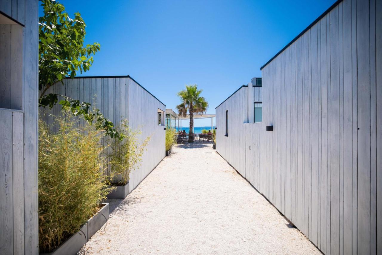Arcadia Eco-Luxe Mobile Homes With Infinity Pool By Oiko Collection 普利拉卡 外观 照片
